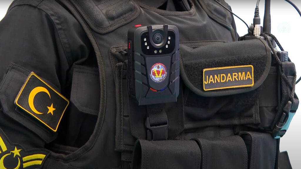 Yaka Kamerası Pil Süresi Neden Önemlidir? Uzun Çekim İçin Doğru Cihaz Seçimi